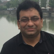 Dr. Ravi Prakash Gandhi